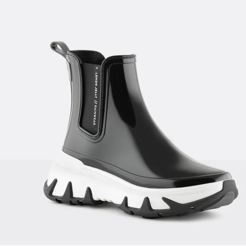 LEMON JELLY black and white rain boots size 36 (US 6)